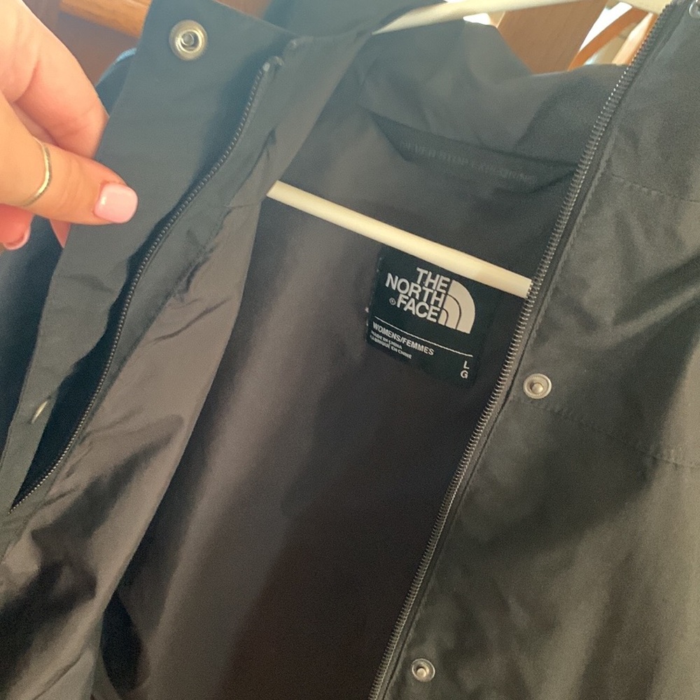 Northface, woman’s jacket size large, never worn